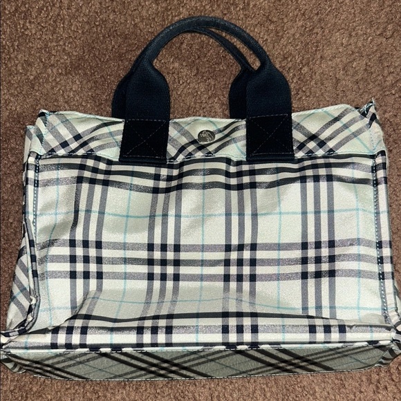 Authentic light blue Burberry Checkered Tote Bag - with free COA!! - Picture 4 of 7
